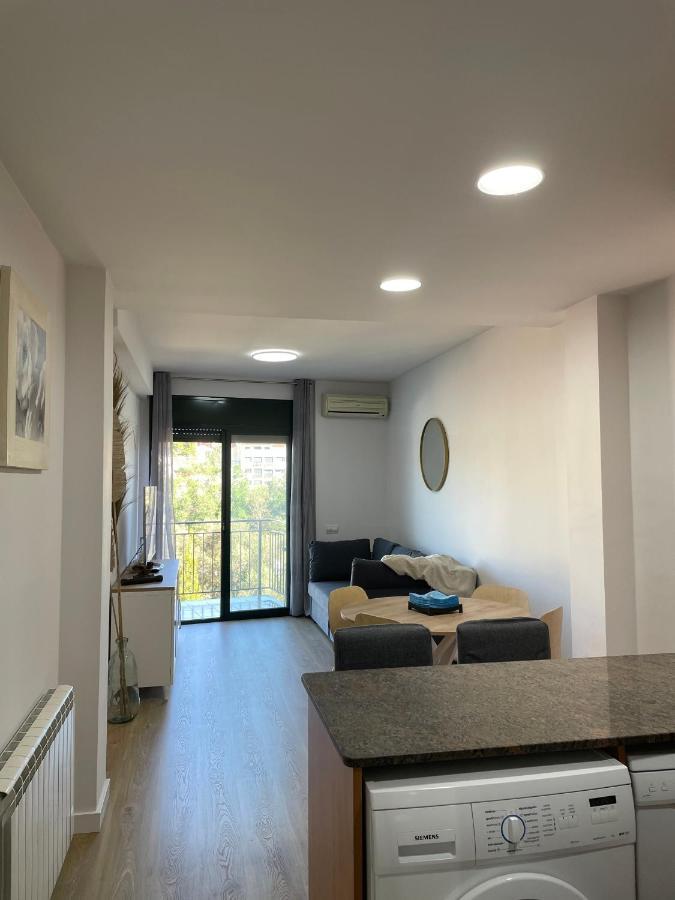 Acogedor Apartamento Vallparadis Con Parking Terrassa Exterior foto